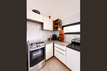 Casa de condomínio para alugar com 186m², 4 quartos e 2 vagasCozinha