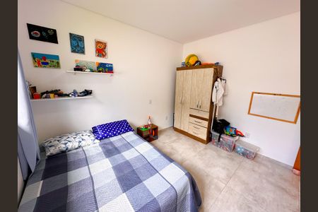 Casa de condomínio para alugar com 186m², 4 quartos e 2 vagasQuarto 2