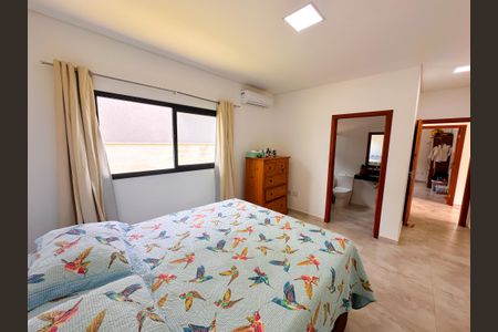 Casa de condomínio para alugar com 186m², 4 quartos e 2 vagasSuíte