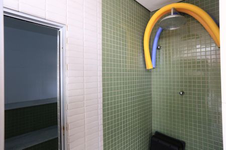 Apartamento à venda com 70m², 2 quartos e 2 vagas Apartamento à venda com 70m², 2 quartos e 2 vagasSaúna