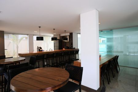 Apartamento à venda com 70m², 2 quartos e 2 vagas Apartamento à venda com 70m², 2 quartos e 2 vagasEspaço Gourmet