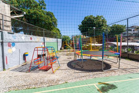 Apartamento para alugar com 95m², 3 quartos e 1 vaga Apartamento para alugar com 95m², 3 quartos e 1 vagaÁrea comum - Playground