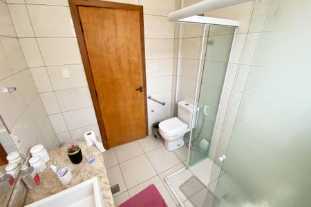Apartamento para alugar com 120m², 2 quartos e 1 vaga Apartamento para alugar com 120m², 2 quartos e 1 vagabanheiro corredor 1