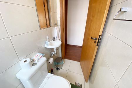 Apartamento para alugar com 120m², 2 quartos e 1 vaga Apartamento para alugar com 120m², 2 quartos e 1 vagabanheiro corredor 2