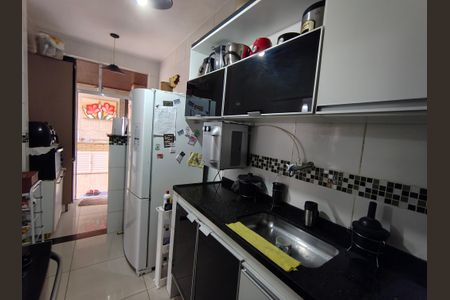 Cozinha de casa de condomínio para alugar com 3 quartos, 120m² em Jacarepaguá, Rio de Janeiro