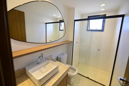 Apartamento para alugar com 69m², 2 quartos e 1 vagaBanheiro Social