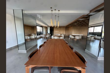 Apartamento para alugar com 69m², 2 quartos e 1 vagaÁrea comum