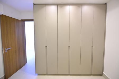 Apartamento para alugar com 69m², 2 quartos e 1 vagaQuarto 1