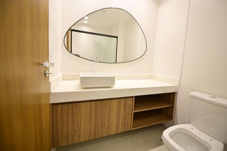 Apartamento para alugar com 69m², 2 quartos e 1 vagaBanheiro Suíte