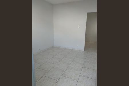 Sala de apartamento para alugar com 1 quarto, 40m² em Patronato, São Gonçalo
