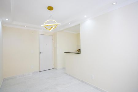 Sala de apartamento à venda com 2 quartos, 47m² em Vila Homero Thon, Santo André