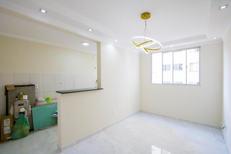 Sala de apartamento à venda com 2 quartos, 47m² em Vila Homero Thon, Santo André