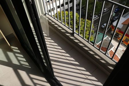Varanda de kitnet/studio para alugar com 1 quarto, 26m² em Perdizes, São Paulo