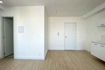 Sala/Cozinha de apartamento para alugar com 2 quartos, 38m² em Vila Amélia, São Paulo
