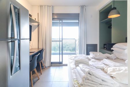 Studio - Quarto e Cozinha de kitnet/studio para alugar com 1 quarto, 31m² em Butantã, São Paulo