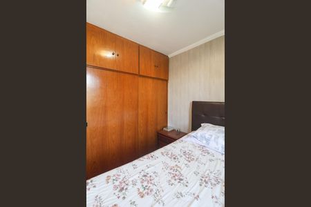 Quarto 1 de apartamento para alugar com 2 quartos, 53m² em Jardim Umuarama, São Paulo