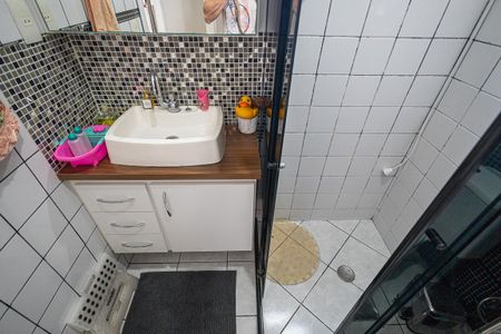 Apartamento à venda com 50m², 2 quartos e 1 vaga Apartamento à venda com 50m², 2 quartos e 1 vagaBanheiro Social