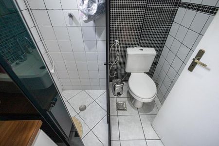 Apartamento à venda com 50m², 2 quartos e 1 vaga Apartamento à venda com 50m², 2 quartos e 1 vagaBanheiro Social