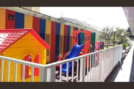 Apartamento à venda com 47m², 2 quartos e 1 vaga Apartamento à venda com 47m², 2 quartos e 1 vagaPLAYGROUND