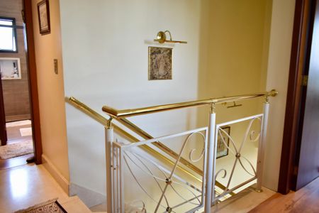 Apartamento para alugar com 230m², 3 quartos e 4 vagas Apartamento para alugar com 230m², 3 quartos e 4 vagasCorredor