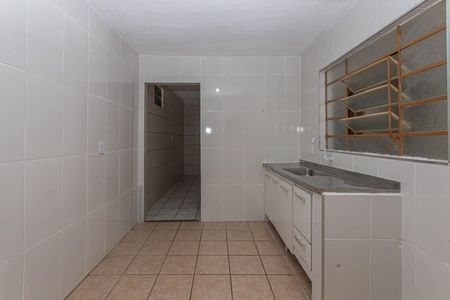 Cozinha de casa para alugar com 1 quarto, 40m² em Vila Santo Estefano, São Paulo
