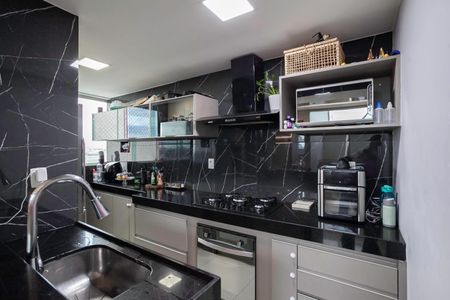 Apartamento para alugar com 120m², 2 quartos e 2 vagas Apartamento para alugar com 120m², 2 quartos e 2 vagasCozinha