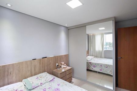 Apartamento para alugar com 120m², 2 quartos e 2 vagas Apartamento para alugar com 120m², 2 quartos e 2 vagasSuíte