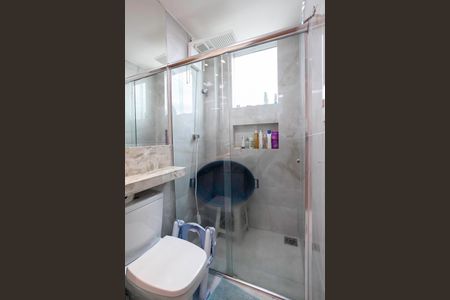 Apartamento para alugar com 120m², 2 quartos e 2 vagas Apartamento para alugar com 120m², 2 quartos e 2 vagasBanheiro da suíte