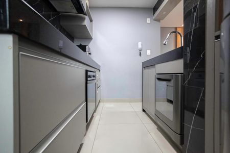 Apartamento para alugar com 120m², 2 quartos e 2 vagas Apartamento para alugar com 120m², 2 quartos e 2 vagasCozinha