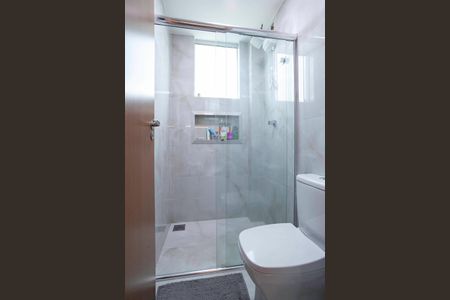 Apartamento para alugar com 120m², 2 quartos e 2 vagas Apartamento para alugar com 120m², 2 quartos e 2 vagasBanheiro social