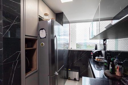 Apartamento para alugar com 120m², 2 quartos e 2 vagas Apartamento para alugar com 120m², 2 quartos e 2 vagasCozinha