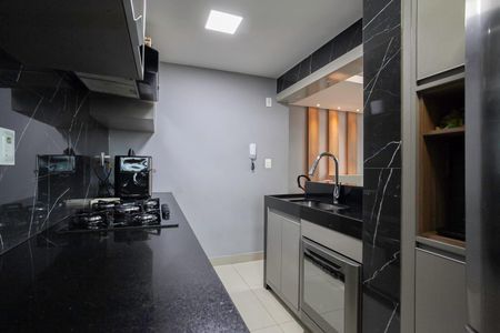 Apartamento para alugar com 120m², 2 quartos e 2 vagas Apartamento para alugar com 120m², 2 quartos e 2 vagasCozinha