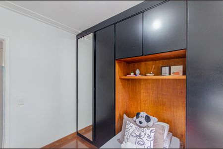 Apartamento à venda com 133m², 3 quartos e 2 vagas Apartamento à venda com 133m², 3 quartos e 2 vagasSuíte 2