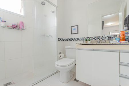 Apartamento à venda com 133m², 3 quartos e 2 vagas Apartamento à venda com 133m², 3 quartos e 2 vagasBanheiro da Suíte 1