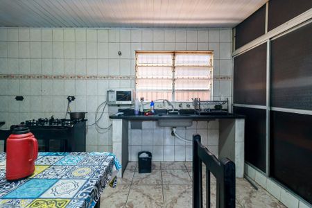 Casa à venda com 300m², 3 quartos e sem vaga Casa à venda com 300m², 3 quartos e sem vagaCozinha