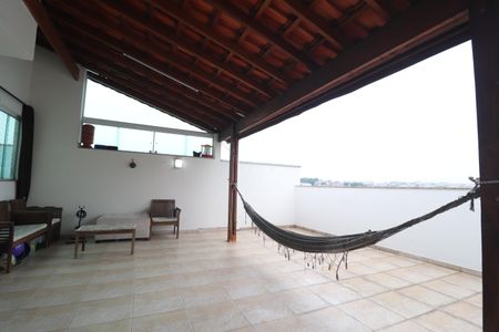 Apartamento à venda com 92m², 2 quartos e 1 vagaCobertura