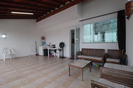 Apartamento à venda com 92m², 2 quartos e 1 vagaCobertura