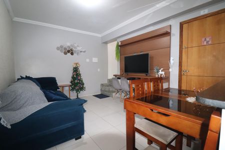 Sala de apartamento à venda com 2 quartos, 92m² em Vila Eldizia, Santo André