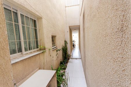 Casa à venda com 200m², 4 quartos e 4 vagas