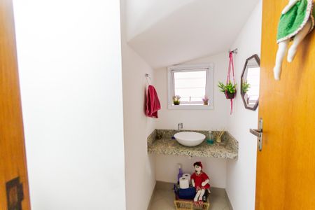 Casa à venda com 200m², 4 quartos e 4 vagas