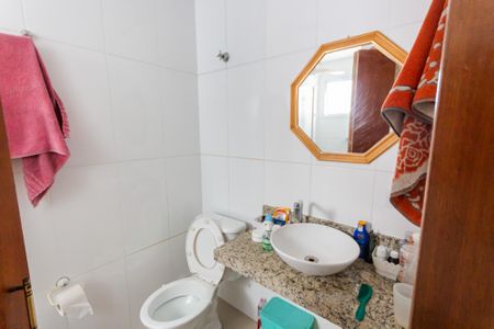 Casa à venda com 200m², 4 quartos e 4 vagas