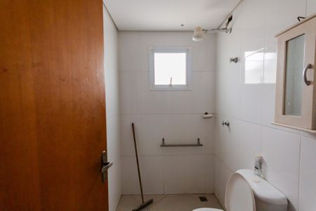 Casa à venda com 200m², 4 quartos e 4 vagas