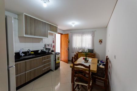 Casa à venda com 200m², 4 quartos e 4 vagas