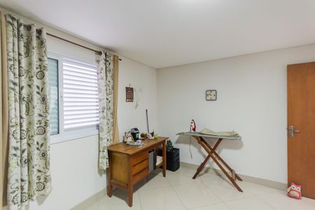 Casa à venda com 200m², 4 quartos e 4 vagas