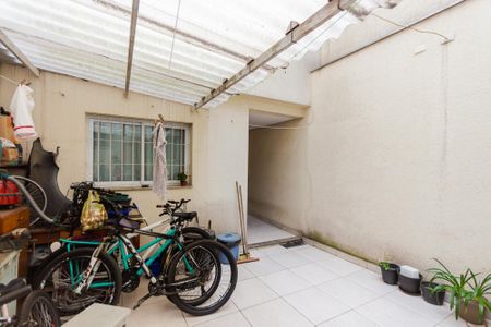 Casa à venda com 200m², 4 quartos e 4 vagas