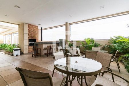 Apartamento à venda com 79m², 2 quartos e 2 vagasÁrea comum - Churrasqueira