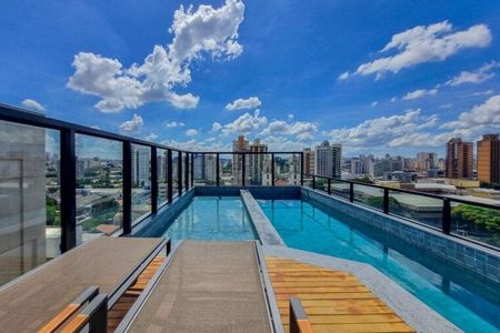 Apartamento para alugar com 146m², 3 quartos e 3 vagas Apartamento para alugar com 146m², 3 quartos e 3 vagasÁrea comum - Piscina