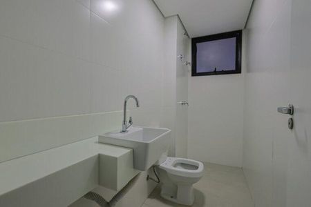 Banheiro de apartamento para alugar com 3 quartos, 146m² em Barro Preto, Belo Horizonte