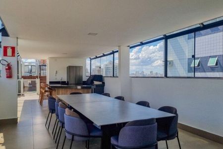 Apartamento para alugar com 146m², 3 quartos e 3 vagas Apartamento para alugar com 146m², 3 quartos e 3 vagasÁrea comum - Salão de Festas