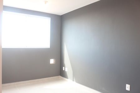 Sala de apartamento para alugar com 2 quartos, 34m² em Vila Palmares, São Caetano do Sul